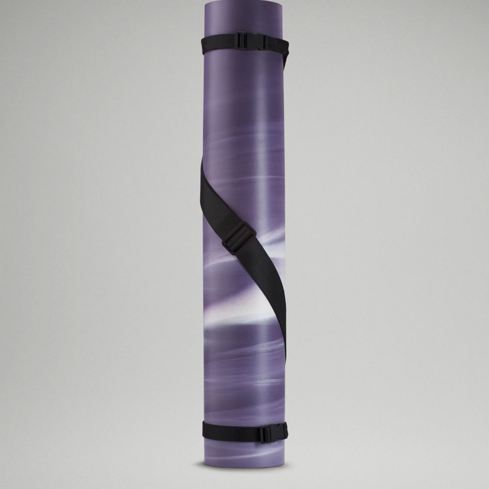 LULULEMON ADJUSTABLE YOGA MAT STRAP